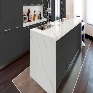 Plan de Travail Cuisine Blanc Quartz Calacatta Idilio