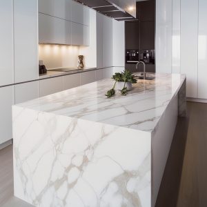 Plan de Travail Quartz Pas Cher Calacatta Izaro