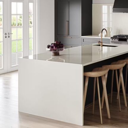 plan-travail-quartz-silestone-linen-cream-detail-cuisine-.jpg