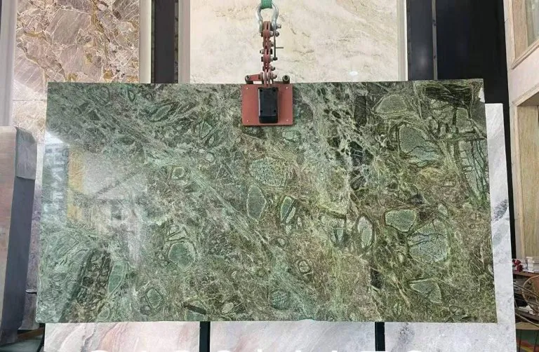 plan de travail quartzite bulgari green